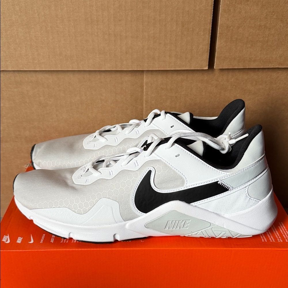 Nike Legend Essential 2 Pure Platinum White CQ9356-002 Men’s Size 14